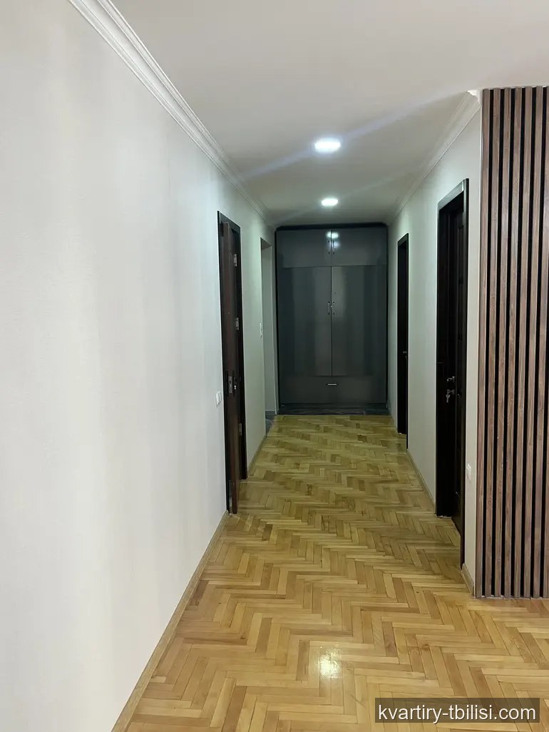 3-bedroom Apartment for sale in Vera, Tbilisi, 91 sqm, floor 5/9 — 175 000 USD | Tbilisi Homes