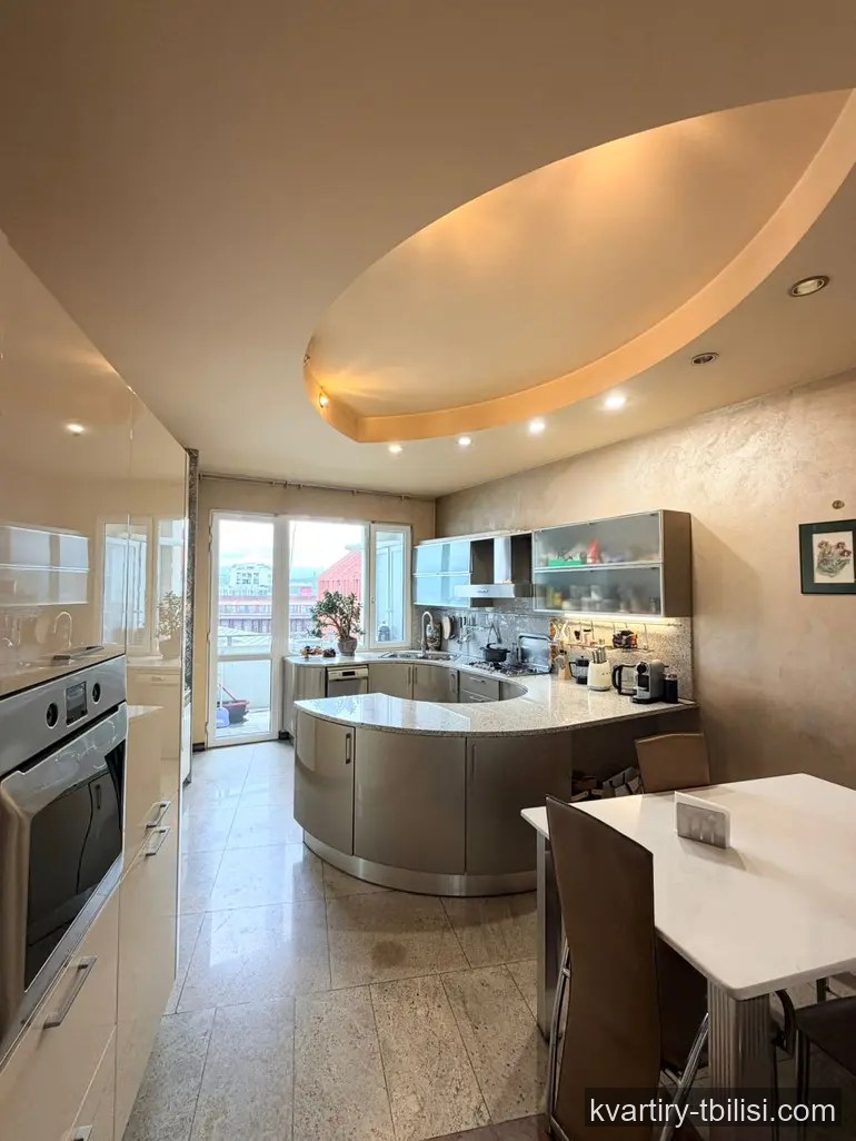 4-bedroom Apartment for sale in Vera, Tbilisi, 140 sqm, floor 8/12 — 355 000 USD | Tbilisi Homes