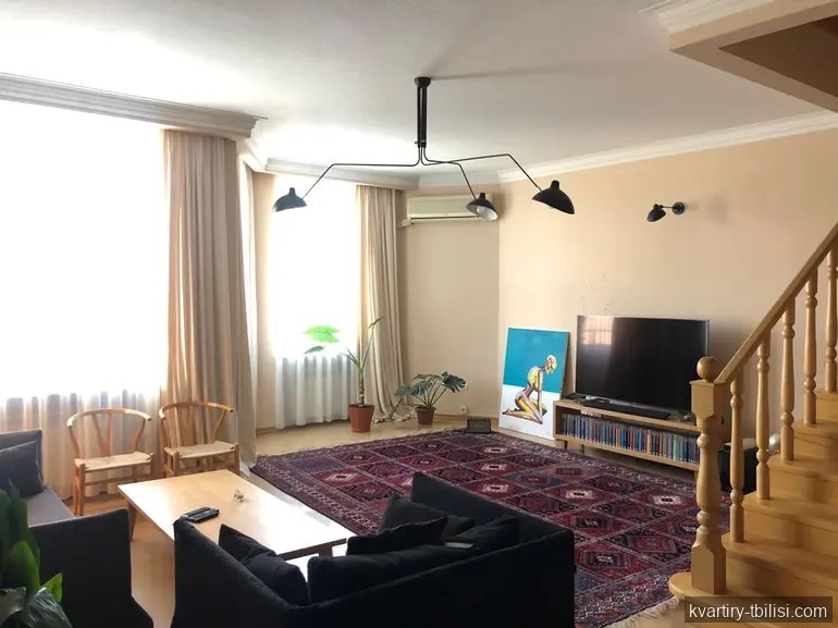 5-bedroom Apartment for sale in Vera, Tbilisi, 223 sqm, floor 8/10 — 550 000 USD | Tbilisi Homes