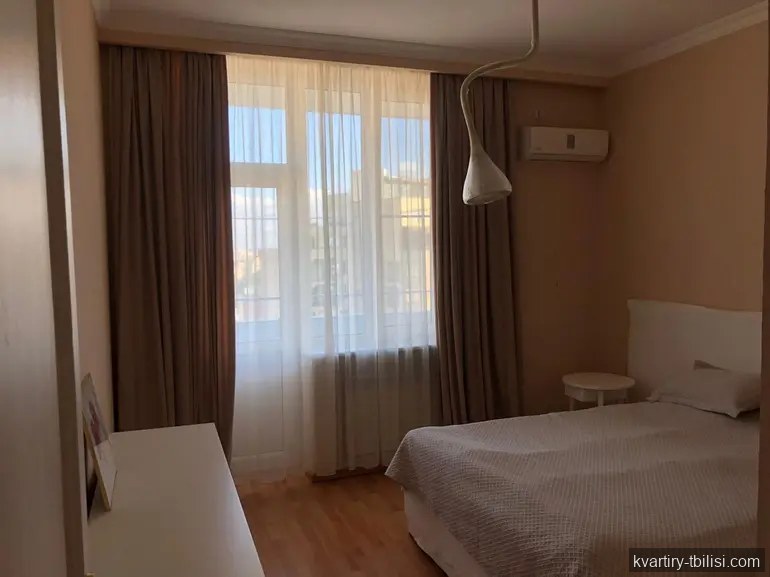 5-bedroom Apartment for sale in Vera, Tbilisi, 223 sqm, floor 8/10 — 550 000 USD | Tbilisi Homes