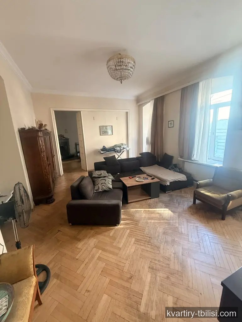 5-комнатная квартира на Вере — 262 000 USD | Tbilisi Homes