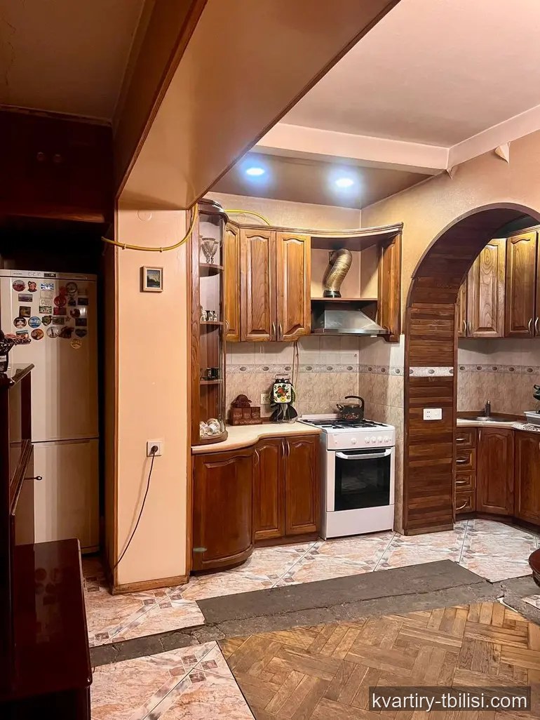7-комнатная квартира на Вере — 235 000 USD | Tbilisi Homes