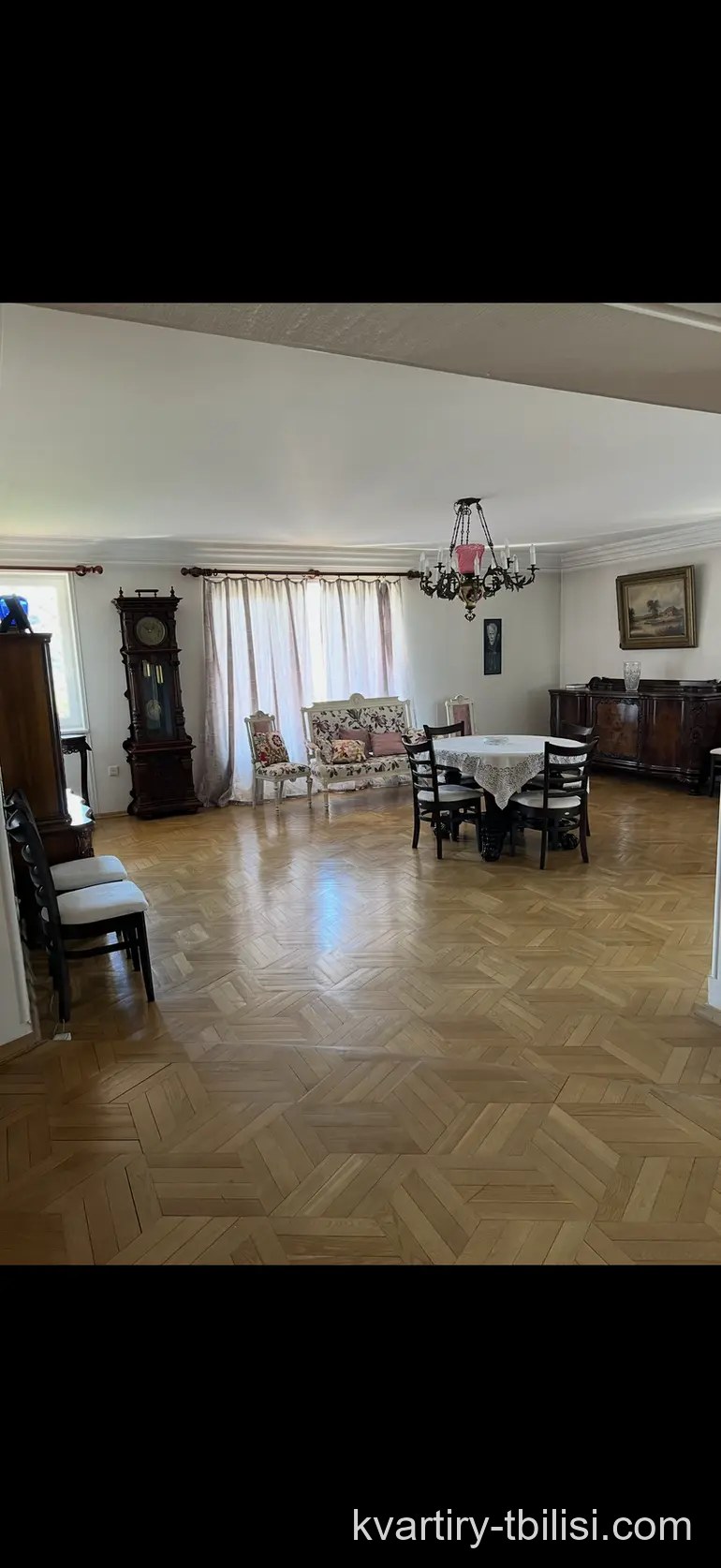 8-bedroom Apartment for sale in Vera, Tbilisi, 364 sqm, floor 9/9 — 360 000 USD | Tbilisi Homes
