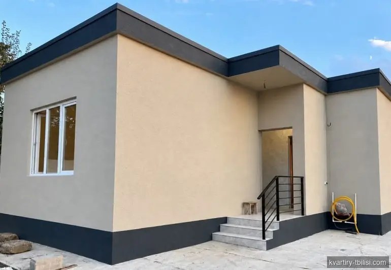 იყიდება 3 ოთახიანი სახლი მუხიანში, 60 მ² — 105 000 USD | Tbilisi Homes