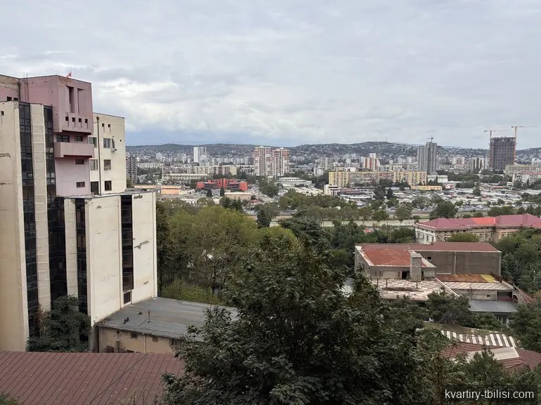Трёхкомнатная квартира на Сабуртало — 198 000 USD | Tbilisi Homes