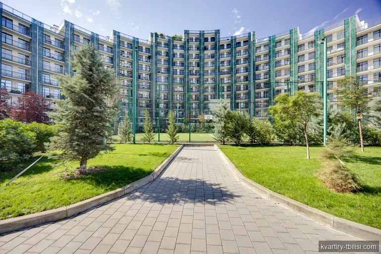4-bedroom Apartment for rent in Saburtalo, Tbilisi, 154 sqm, floor 3/9 — 2 500 USD/month | Tbilisi Homes