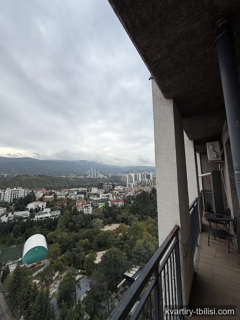 Трёхкомнатная квартира на Сабуртало — 2 000 USD/мес | Tbilisi Homes