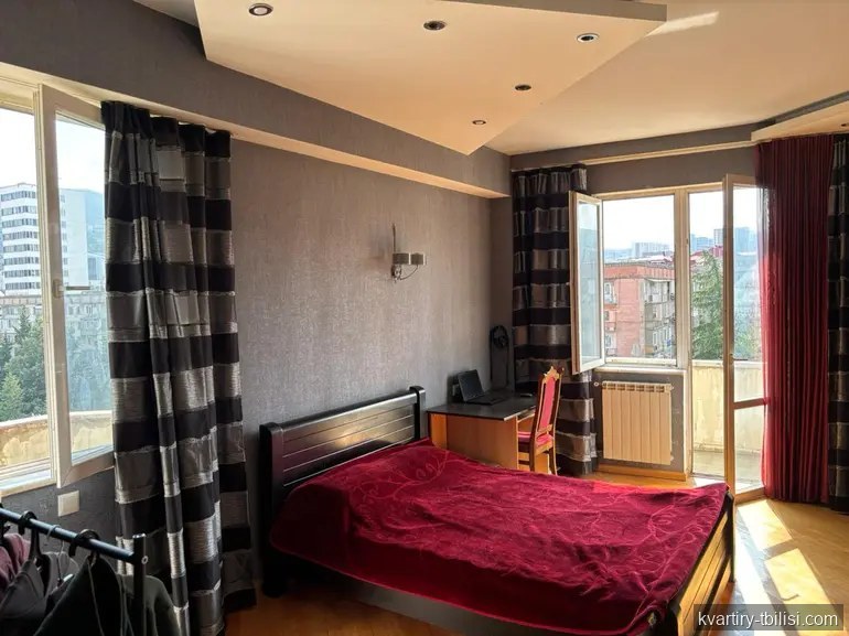 5-комнатная квартира на Сабуртало — 300 018 USD | Tbilisi Homes