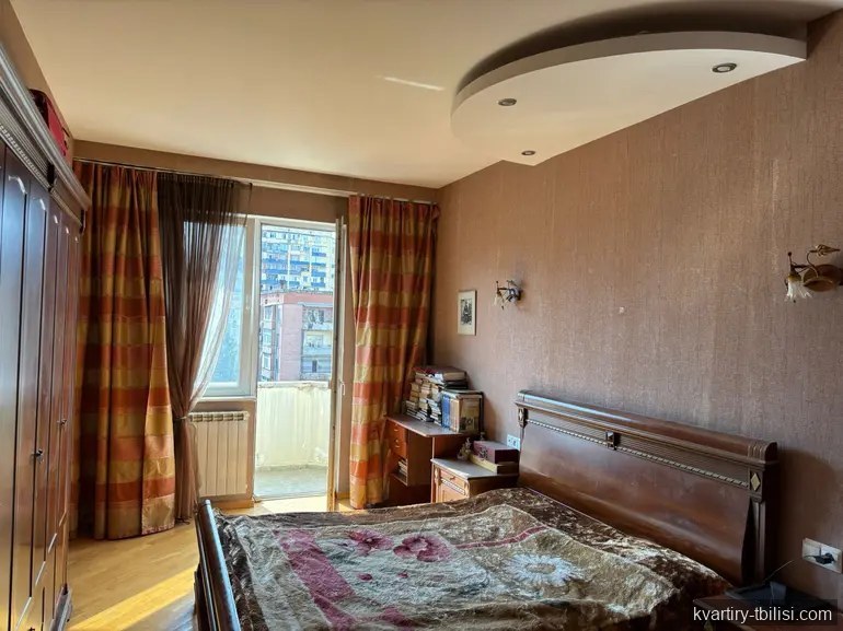 5-комнатная квартира на Сабуртало — 300 018 USD | Tbilisi Homes