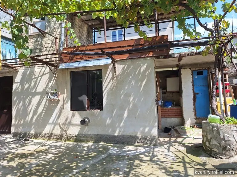 11-bedroom House for sale in Tbilisi, Tbilisi, 200 sqm — 118 000 USD | Tbilisi Homes