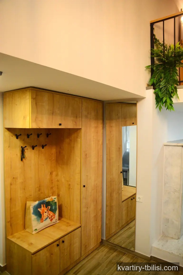 2-комнатный дом в Сванетском квартале — 1 000 USD/мес | Tbilisi Homes