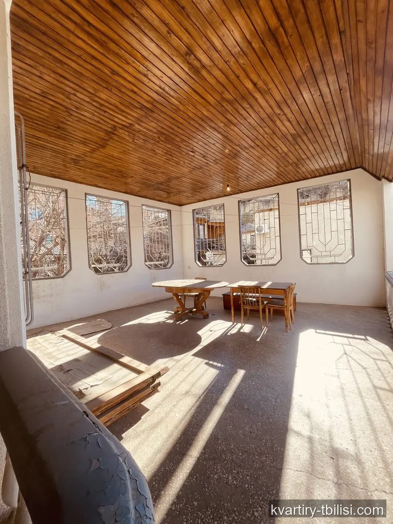 8-комнатный дом в Сванетском квартале — 255 000 USD | Tbilisi Homes