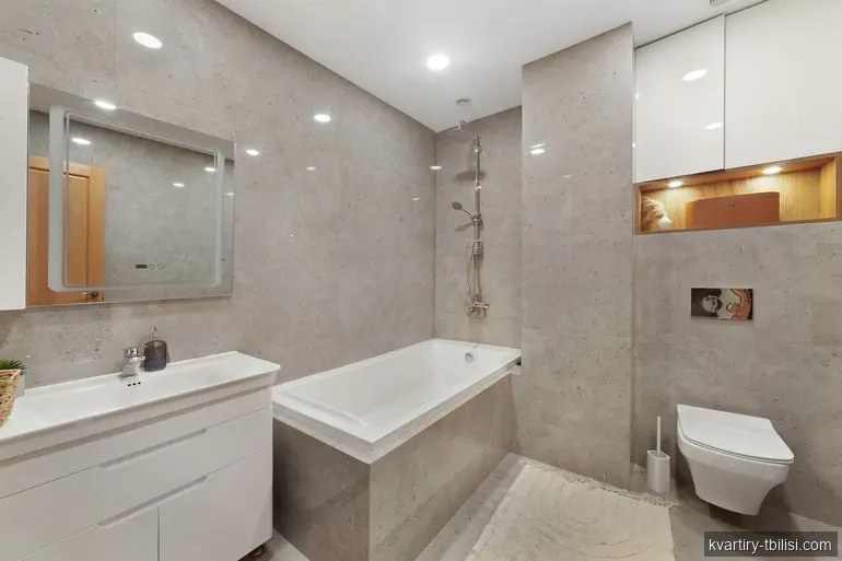 Трёхкомнатная квартира в Сванетском квартале — 2 700 USD/мес | Tbilisi Homes