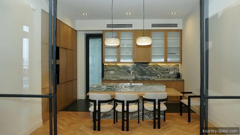 8-комнатный дом в Цкнети — 9 000 USD/мес | Tbilisi Homes