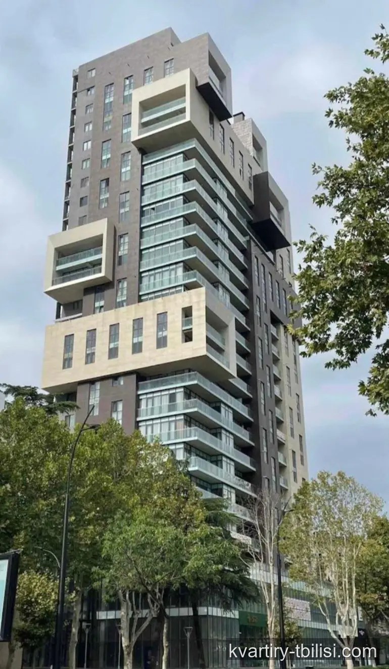 Трёхкомнатная квартира в Ваке — 5 000 USD/мес | Tbilisi Homes