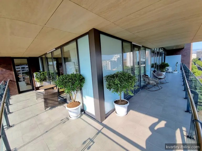 Трёхкомнатная квартира в Ваке — 5 000 USD/мес | Tbilisi Homes