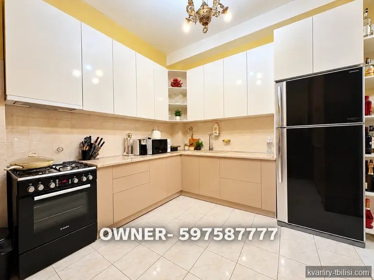 5-комнатная квартира в Ваке — 1 500 USD/мес | Tbilisi Homes