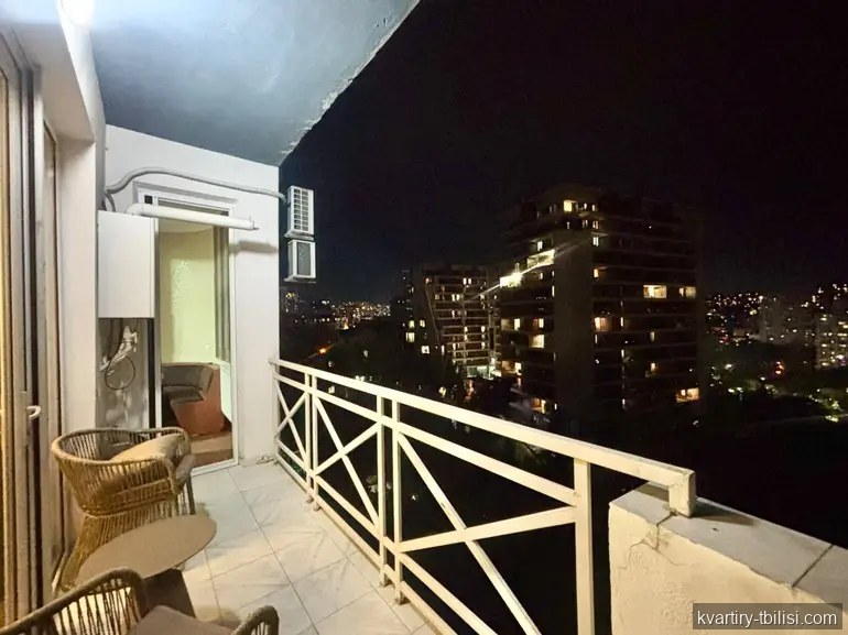 4-bedroom Apartment for rent in Vake, Tbilisi, 105 sqm, floor 8/9 — 1 700 USD/month | Tbilisi Homes
