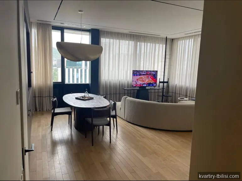 Двухкомнатная квартира в Ваке — 3 200 USD/мес | Tbilisi Homes