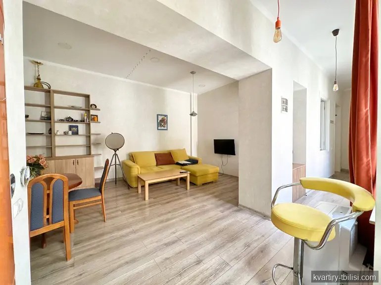 2-bedroom Apartment for sale in Vera, Tbilisi, 62 sqm, floor 2/2 — 150 000 USD | Tbilisi Homes